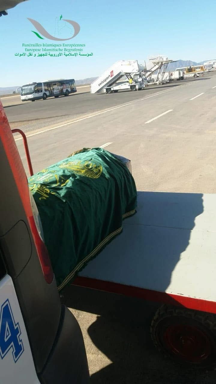 Rapatriement de corps — aéroport